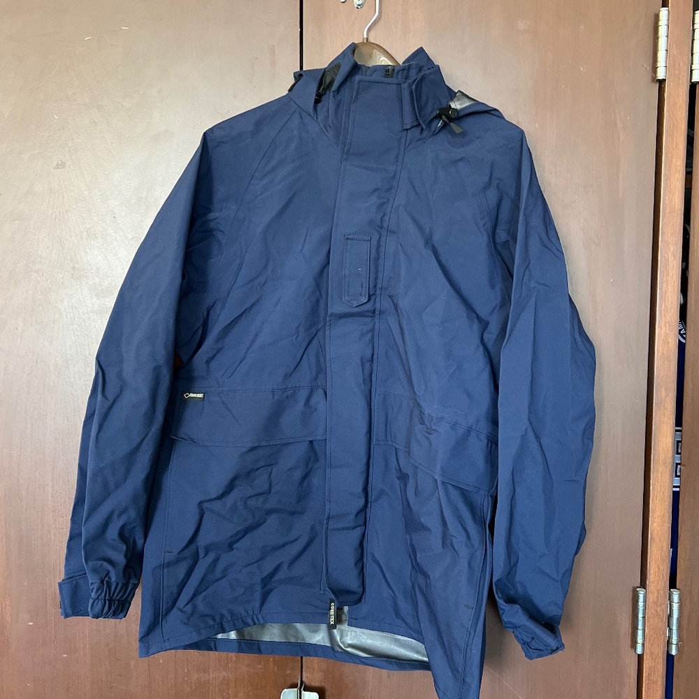 100% Gortex Raincoat (Blue)